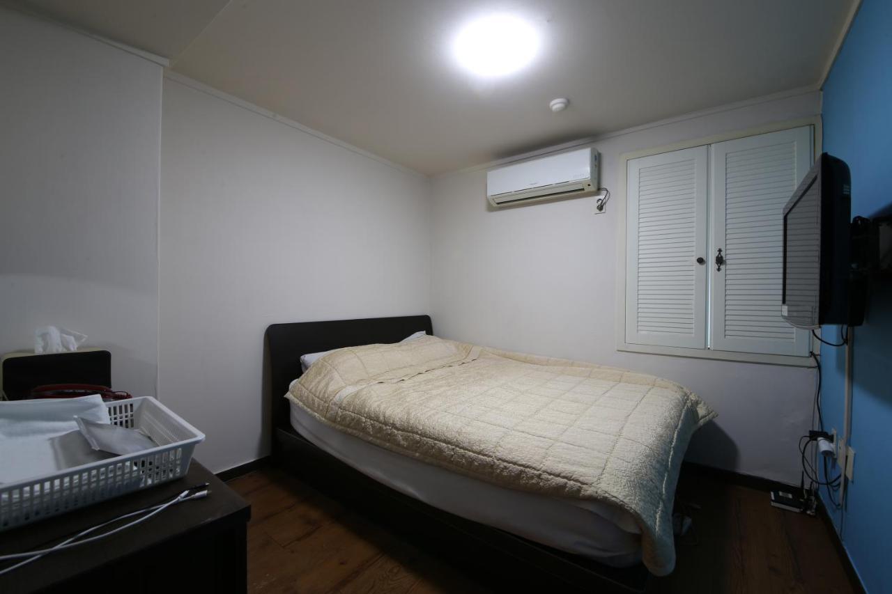 Feel Motel Busan Exterior photo